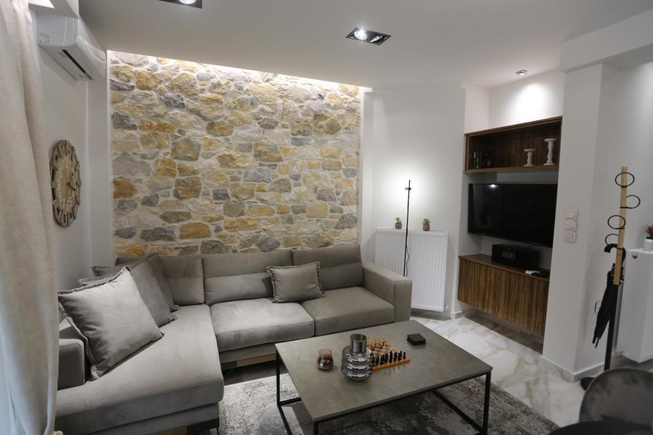 La Larissa Luxury Apartments Trekke ภายนอก รูปภาพ